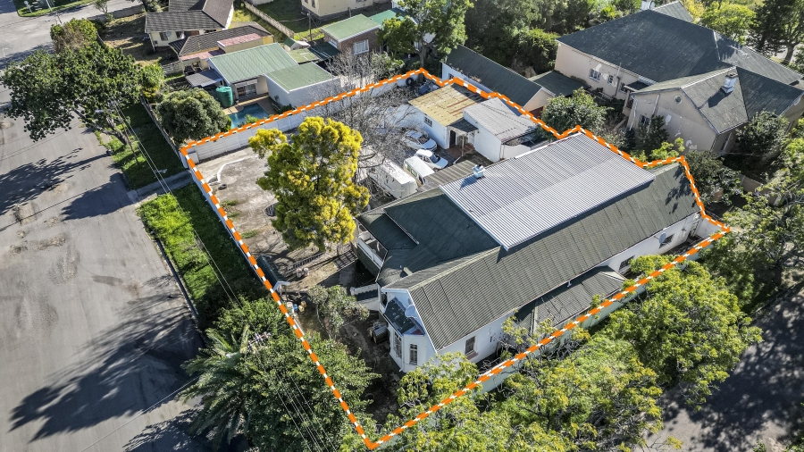6 Bedroom Property for Sale in King Williams Town Central Eastern Cape